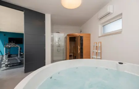 Location Maison 6 personnes à Vir - Photo 5