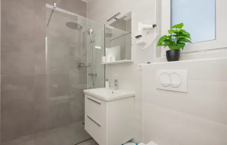 Location Maison 6 personnes à Vir - Photo 28