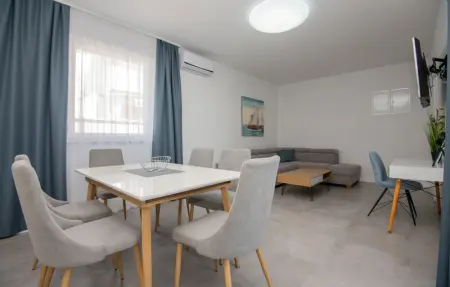 Location Maison 6 personnes à Vir - Photo 2