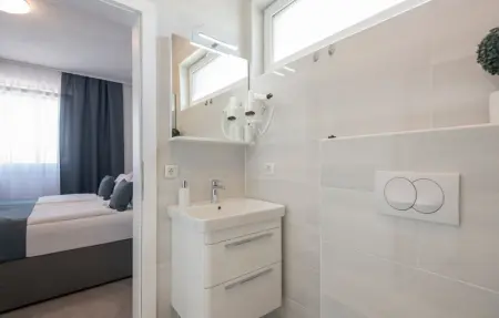 Location Maison 6 personnes à Vir - Photo 24