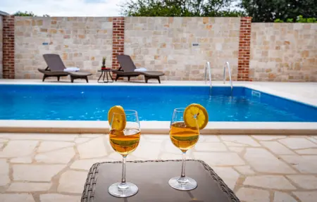 Location Maison 7 personnes à Pridraga - Photo 13