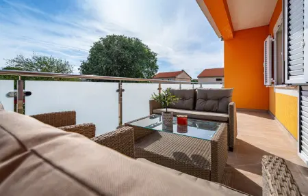 Location Maison 7 personnes à Pridraga - Photo 18