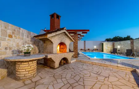 Location Maison 7 personnes à Pridraga - Photo 20