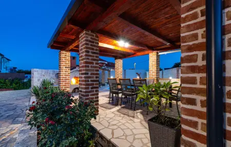 Location Maison 7 personnes à Pridraga - Photo 21