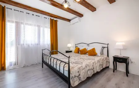 Location Maison 7 personnes à Pridraga - Photo 28