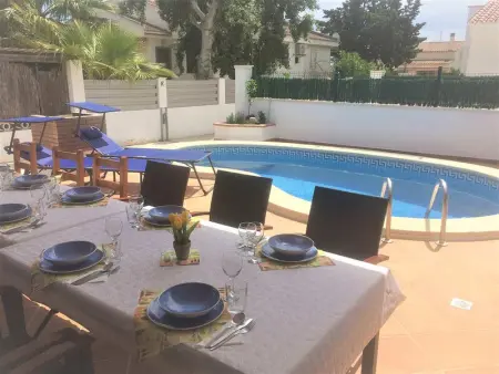 Maison à Deltebre, Maison au bord de la mer avec piscine privée, climatisation, wifi, animaux acceptés et plage pour chiens - L851698