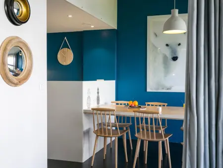 Appartement rénové 3 pièces · Balcon · Wifi gratuit · Parking inclus · Proche commerces & Transarc - Photo 4