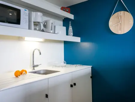 Appartement rénové 3 pièces · Balcon · Wifi gratuit · Parking inclus · Proche commerces & Transarc - Photo 13