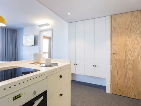 Appartement calme, rénové, balcon, près commerces et ski, 7-8 pers, parking inclus. WiFi gratuit. - Photo 5