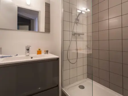 Appartement rénové, pistes et commerces à proximité, balcon, 8 pers, 3 pièces - Photo 9