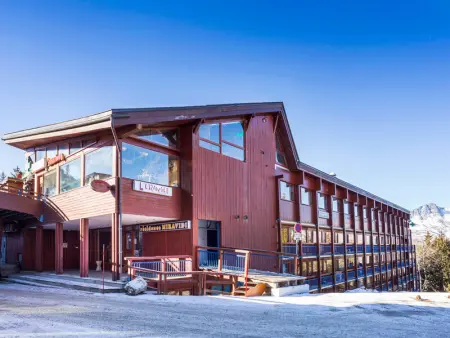 Appartement Rénové au Centre, Balcon Sud-Ouest, Wifi Gratuit, Proche Pistes et Commerces - Photo 11