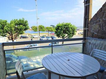 Appartement vue MER avec WIFI, parking, au port de de PERROS-GUIREC, Appartement 4 personnes à Perros Guirec FR-1-368-354