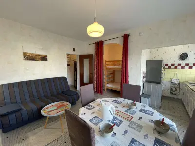 Appartement à Saint Jean de Monts, Studio alcôve 4 pers à 50m de la plage avec balcon et cave vélos, Saint-Jean-de-Monts - L947311