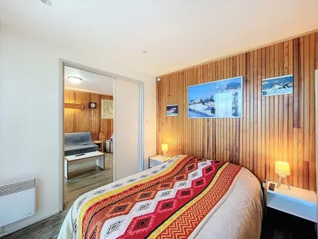 Appartement rénové, accès direct pistes, piscine, animaux admis - Photo 10