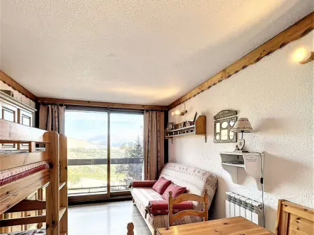 Studio cosy skis aux pieds avec balcon et piscine chauffée - Photo 4