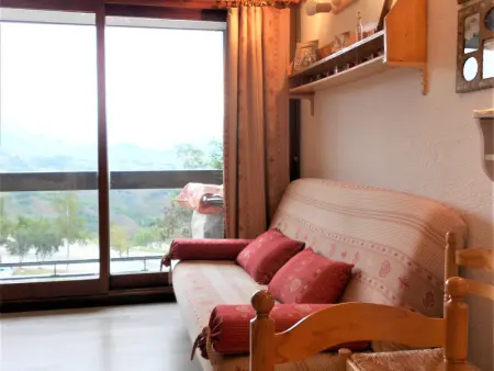 Studio cosy skis aux pieds avec balcon et piscine chauffée - Photo 7