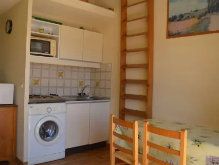 Charmant T2 Mezzanine avec Piscine à Port Cogolin – 6 Couchages, Parking Privatif, Proche Plages - Photo 2