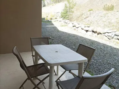 Appartement à Jausiers, Studio confortable avec terrasse, piscine et sauna à Jausiers - 4 pers, 27 m² - N°897432