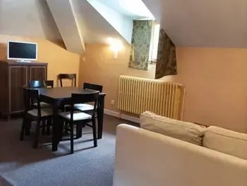 Appartamento a Jausiers,Appartement T3 Mezzanine pour 6 Pers. avec Piscine et Sauna à Jausiers, Château des Magnans FR-1-165B-9 N°897436