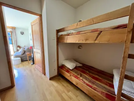 Studio calme avec piscines, animaux admis et parking à Samoëns - Photo 8