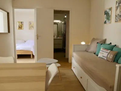 Apartamento en Seignosse, Appartement T2 Rénové à 2 min de la Plage, Centre Seignosse, Tout à Pied, Draps et Ménage Inclus - L897571