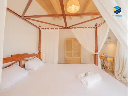 Location de Vacances à Llucmajor : Maison Rustique avec Jardin, Piscine et Aires de Jeux - Photo 13