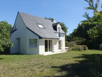 Haus in Saint Gildas de Rhuys,Maison contemporaine 8-10 pers, proche plage et bourg, terrasse, jardin, WIFI, parking FR-1-639-73 N°852308