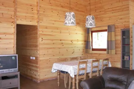 Abri Vert, Chalet moderne en bois avec cuisinière, situé en forêt - Photo 2