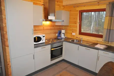 Abri Vert, Chalet moderne en bois avec cuisinière, situé en forêt - Photo 3