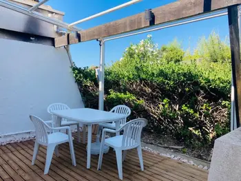 Appartement à Cap d'Agde naturisme, Villa 4 pers climatisée, rez-de-chaussée, piscine, terrasse, parking, wifi à Agde - L852365