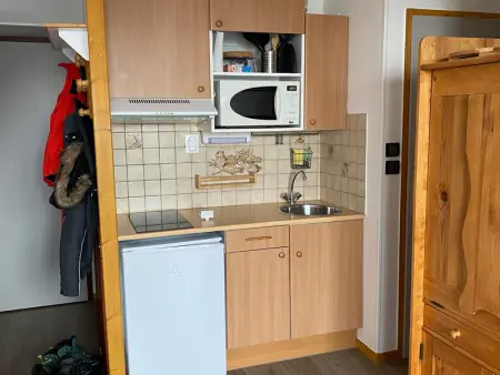 Studio cosy, accès direct pistes, proche commodités - Photo 5