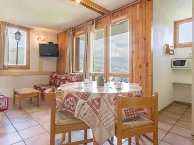 Appartement à La Plagne Montchavin Les Coches, Studio rénové, proche télécabine, rez-de-chaussée, pour 4/5 personnes - N°962802