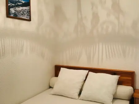 Appartement lumineux sur les pistes, balcon sud, parking gratuit, pour 6 personnes - Photo 4