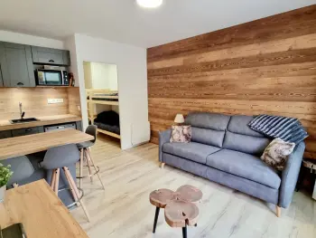 Appartement à La Joue du Loup,Studio Rénové 4 Pers. au Pied des Pistes avec Parking Gratuit - Résidence Les Fontettes, La Joue du Loup FR-1-504-646 N°897877