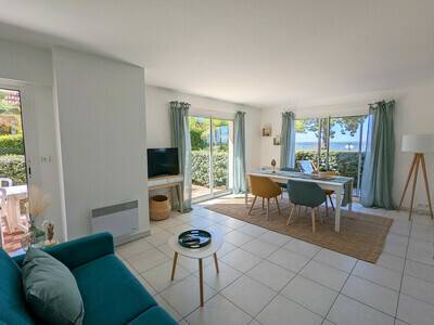Location Appartement à Arcachon,Grand T3 en rez-de-jardin avec deux grandes terrasses sur la plage avec parking - N°897986