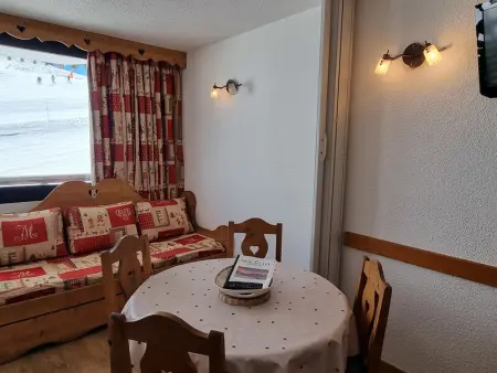 Studio lumineux au pied des pistes avec balcon exposé Sud - Photo 5