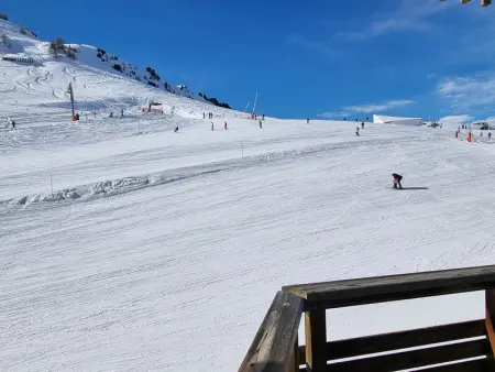 Studio lumineux au pied des pistes avec balcon exposé Sud - Photo 8