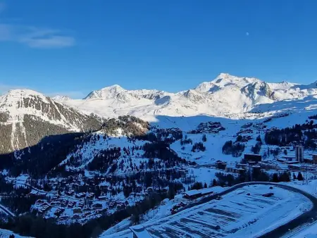 Studio chaleureux au pied des pistes avec balcon - Photo 8