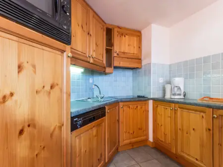 Appartement 3 pièces · 2 chambres · Piscine · Parking · Proche pistes - Photo 3