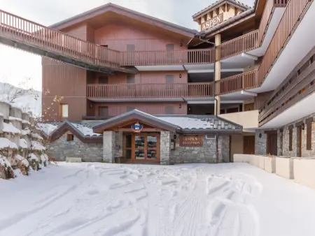 Appartement 3 pièces · 2 chambres · Piscine · Parking · Proche pistes - Photo 12