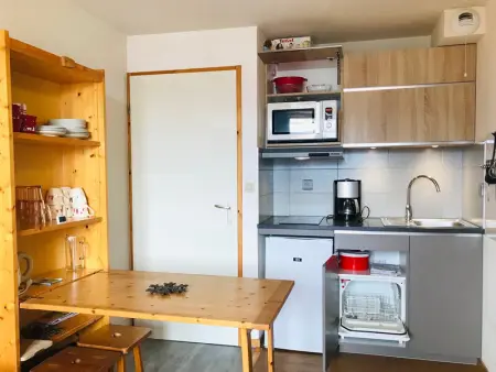 Appartement rénové, ski aux pieds, calme à La Plagne - Photo 1