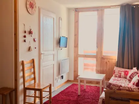 Appartement rénové, ski aux pieds, calme à La Plagne - Photo 5