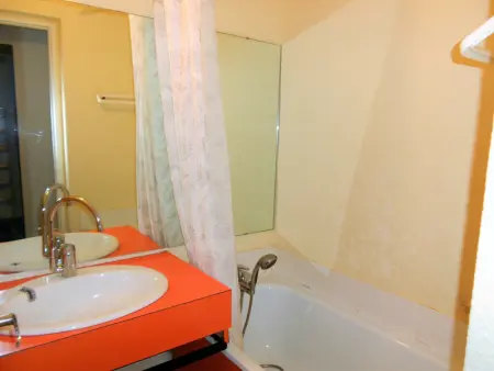 Studio Confortable avec Balcon et Accès Pistes, Piscine Chauffée - Photo 7