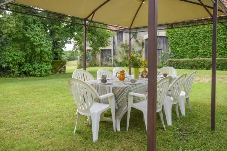 Maison Carème, Spacieuse demeure à Salviac avec piscine - Photo 17