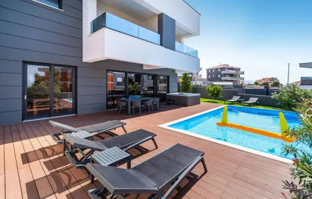 Location Maison 10 personnes à Novalja - Photo 2