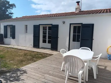 Maison à La Faute sur Mer, Villa Calme et Confort, Accès Direct Plage, 4 Pers., Proche Centre-Ville et Forêt - L852970