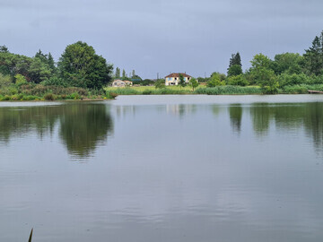 L'étang Drait, Gite 14 personnes à Bélâbre FR-1-591-365
