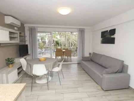 Appartement à Salou, Appartement Moderne à Salou avec Grande Terrasse et Climatisation - L898439