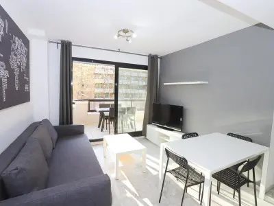 Appartement à Salou, Appartement Moderne avec Terrasse, Clim, Wi-Fi Gratuit à Salou -- Emplacement Central - L898454