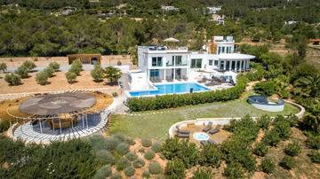 Luxury Villa In Es Cubells With Stunning, Villa 12 personnes à Es Cubells 952114